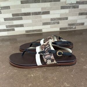 Cole Haan Finley Grand Thong Sandals Snake Skin Leather Design 8.5
